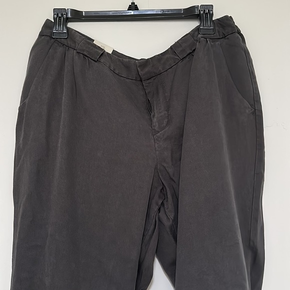 Old navy grey dress pants - Picture 3 of 5